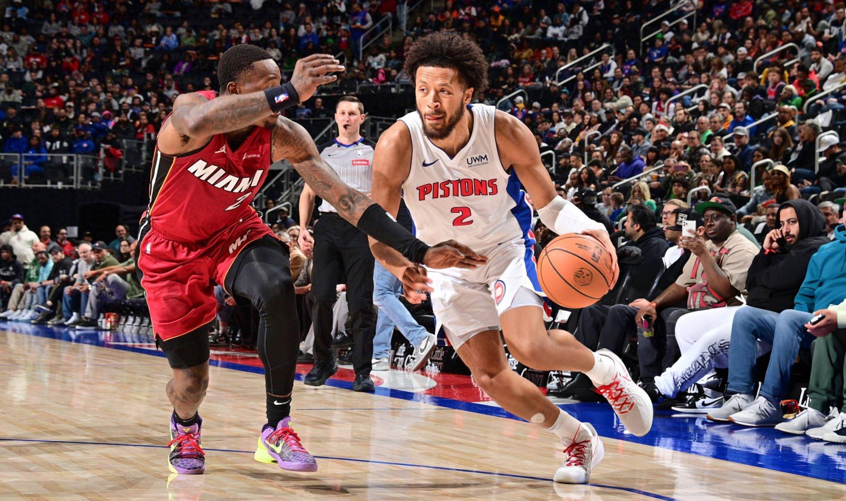 猛龙负于马刺，遭遇季后赛窘境