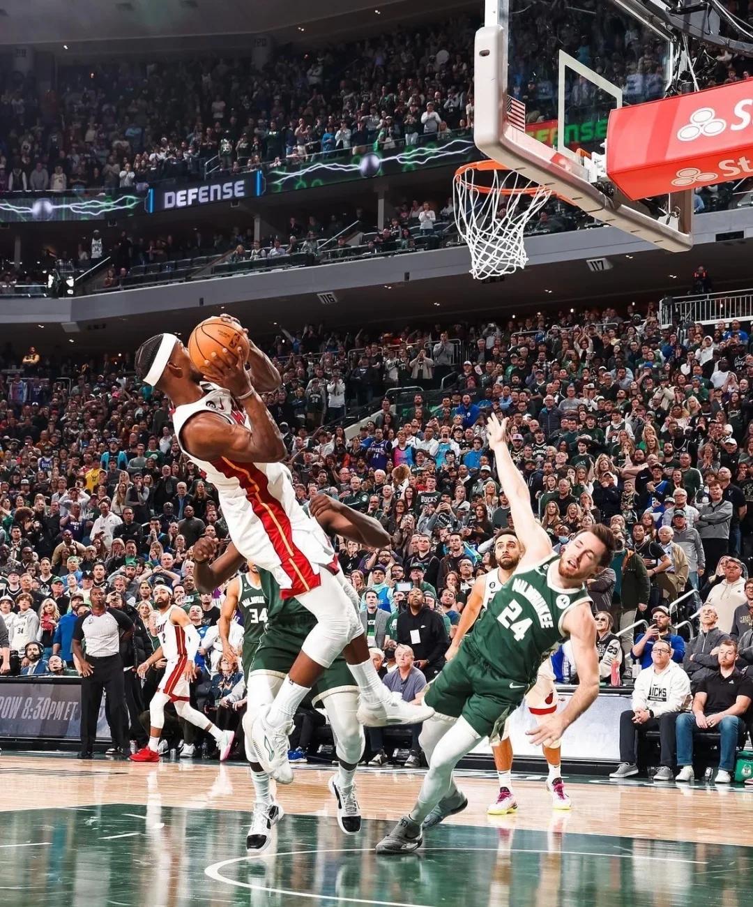 开云体育官方入口-美洲篮球锦标赛精彩瞬间回放