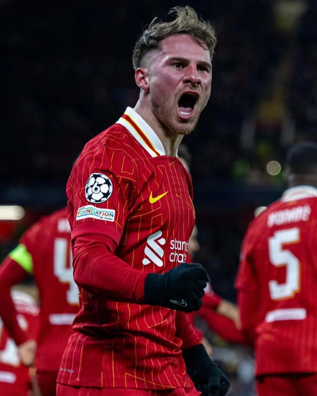 阿森纳战平伯恩利保持不败势头