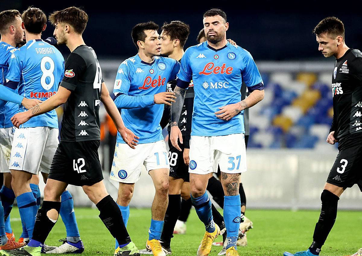 开云体育app下载-那不勒斯主场告负，跌至积分榜第四的简单介绍