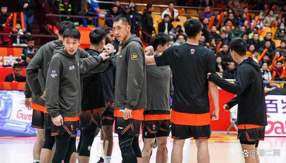 辽宁队遭遇逆转败北，实力不济战绩下滑的简单介绍